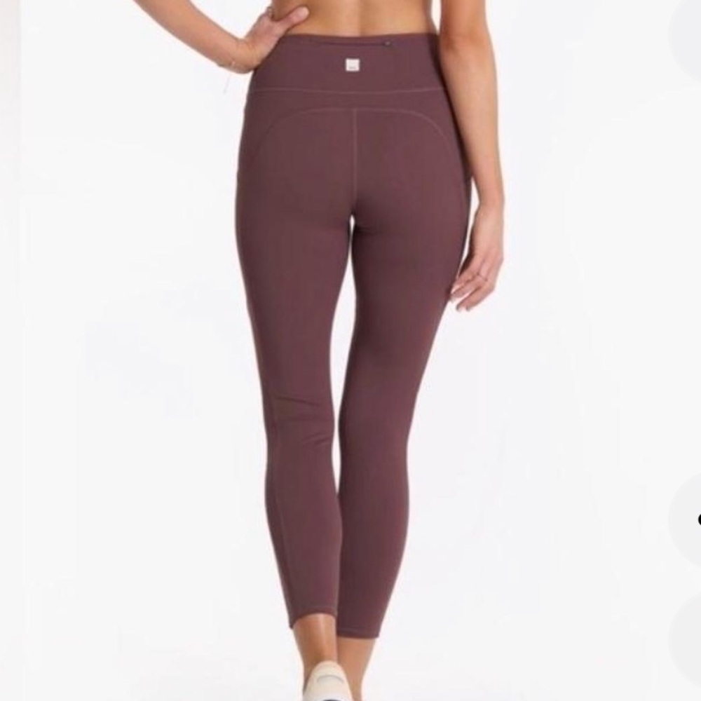 Vuori Plum High-Rise Performance Leggings
